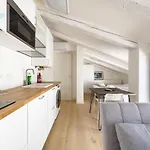Corridoni 4c Tirabora Short Rent Triëst