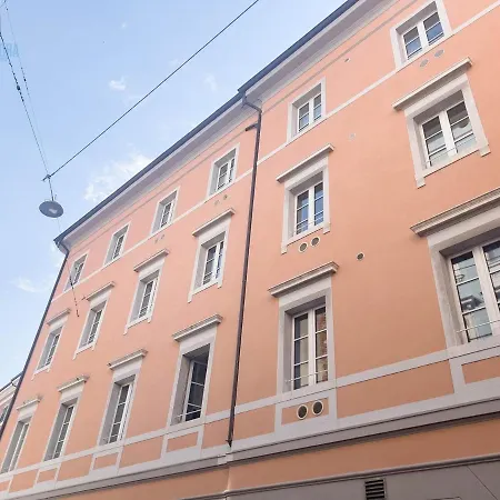 Corridoni 4c Tirabora Short Rent 아파트 *