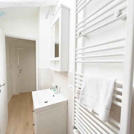 Corridoni 4c Tirabora Short Rent * Trieste